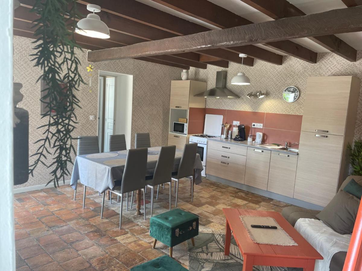 L'Abeille Sas Le Jardin De Messie Aparthotel Beaumont  Екстериор снимка